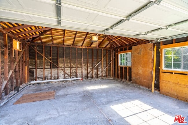 Building Photo - 1918 Prosser Ave