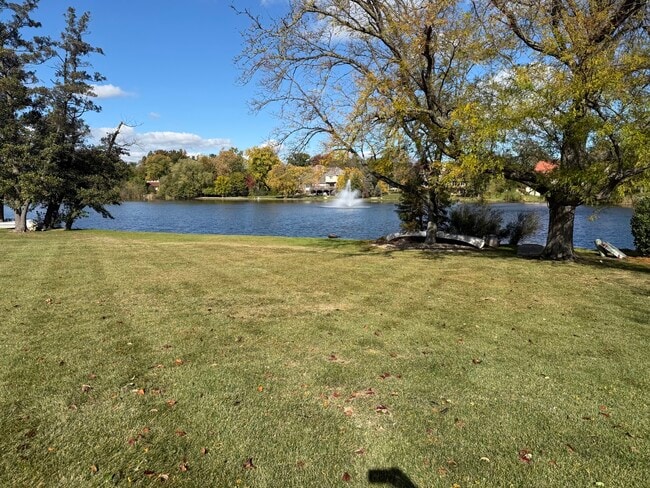 Building Photo - 551 83rd St