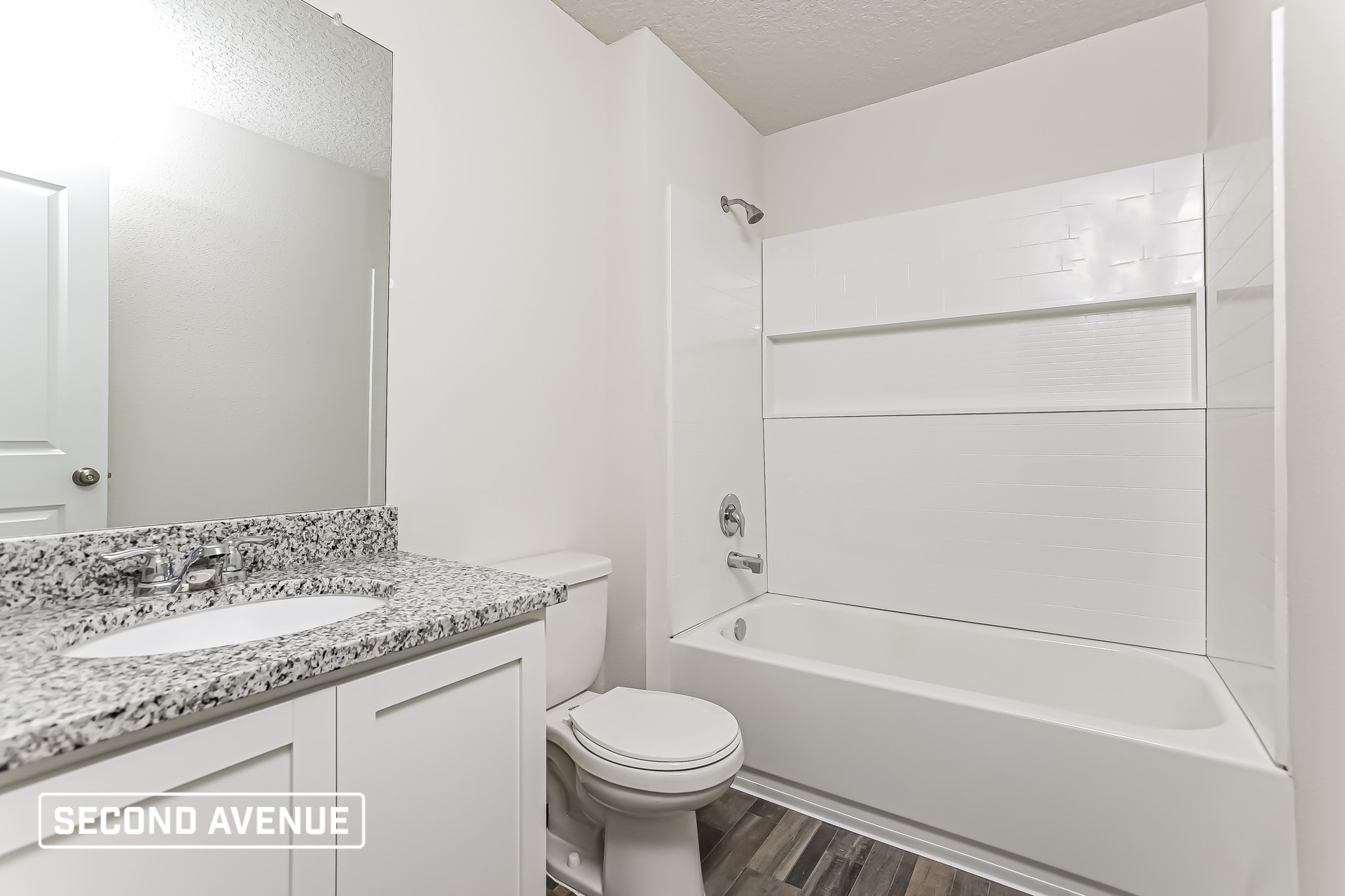 Building Photo - 9470 N Paradisea Dr