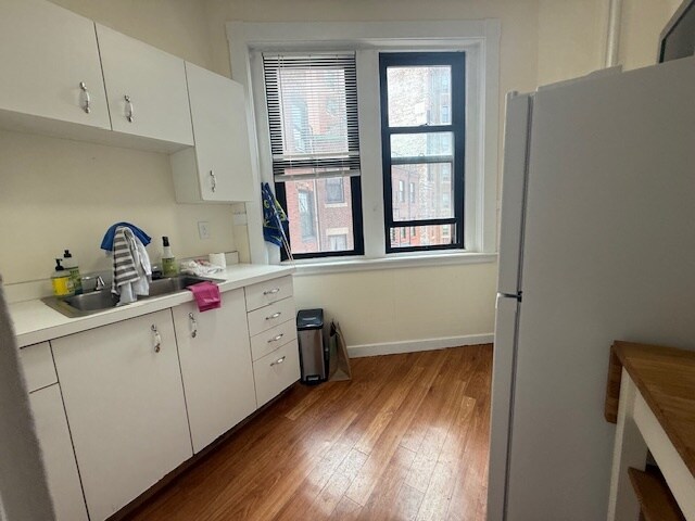 Building Photo - 504 Beacon St