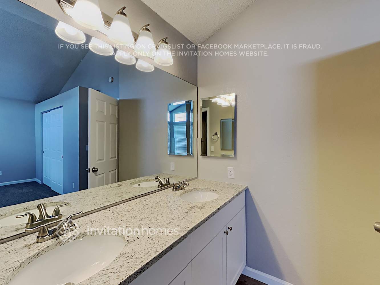 Building Photo - 9424 Dew Drop Ct