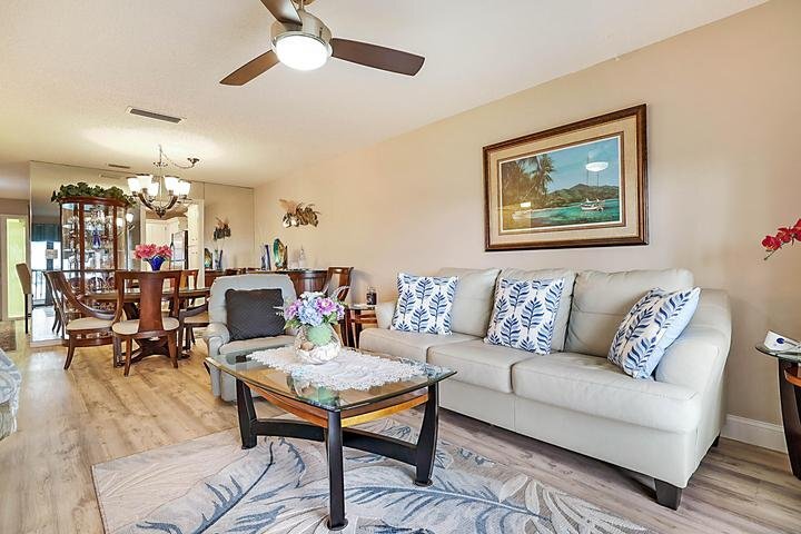 Building Photo - 300 Intracoastal Pl