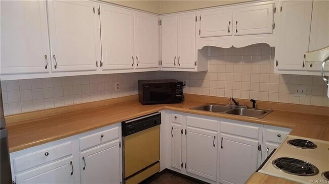 Building Photo - 308 Patriot Ln