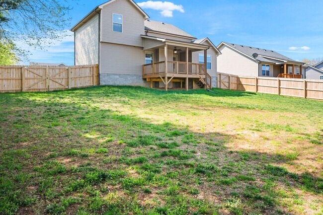 Building Photo - Beautiful Single-Family Home With A Community Park