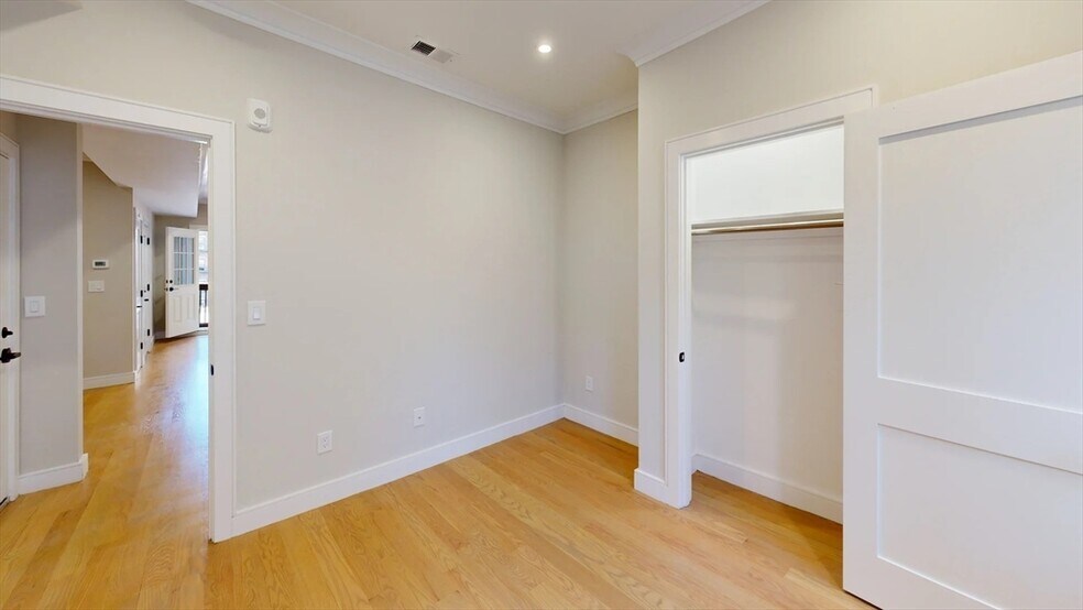 Building Photo - 166 Allston St