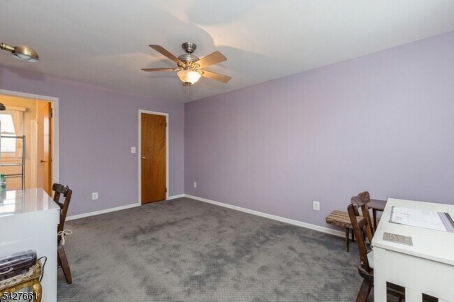 Building Photo - 678 Bloomfield Ave