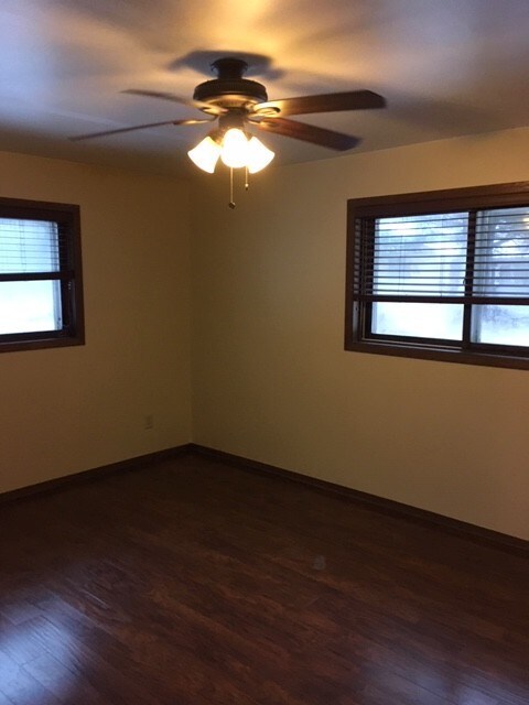 Master Bedroom - 326 Green Meadow Dr