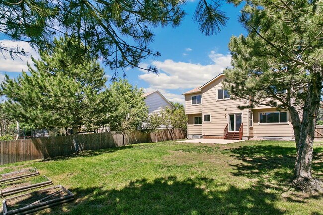Building Photo - 8875 Aragon Dr