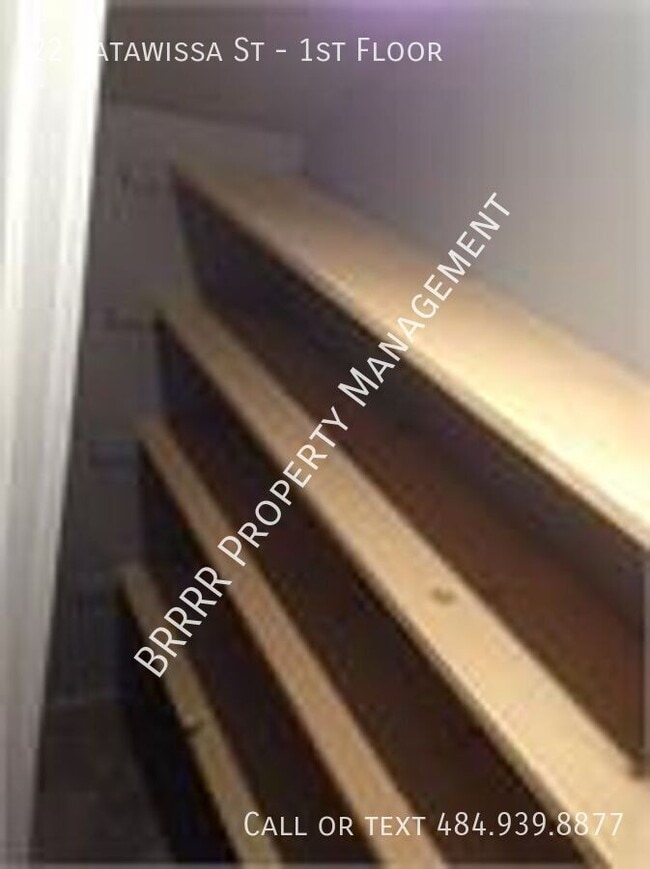 Building Photo - 22 Catawissa St