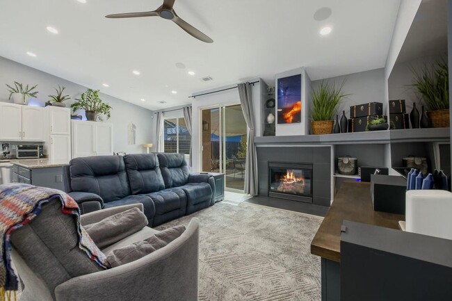 Building Photo - 2785 Eshom Creek Ct