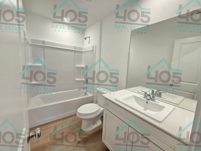 Building Photo - 20412 Deer Creek Dr