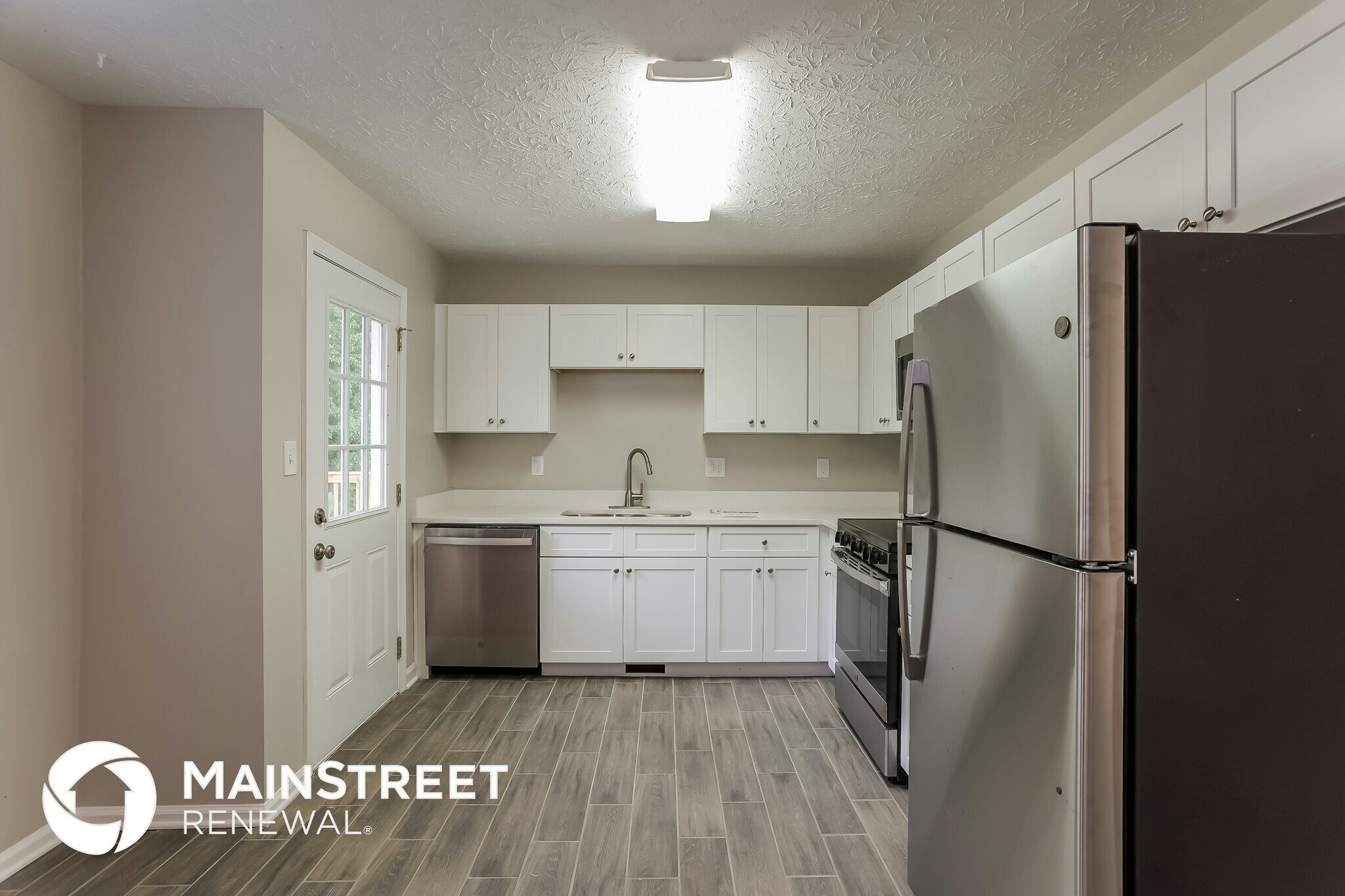 Building Photo - 382 Pleasant Way