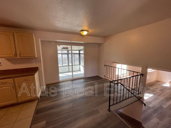 Building Photo - 4435 S Anjelina Cir