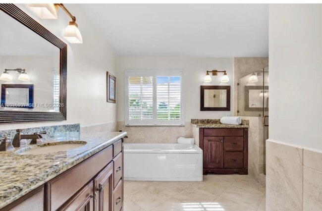 Building Photo - 1333 SW 175th Way