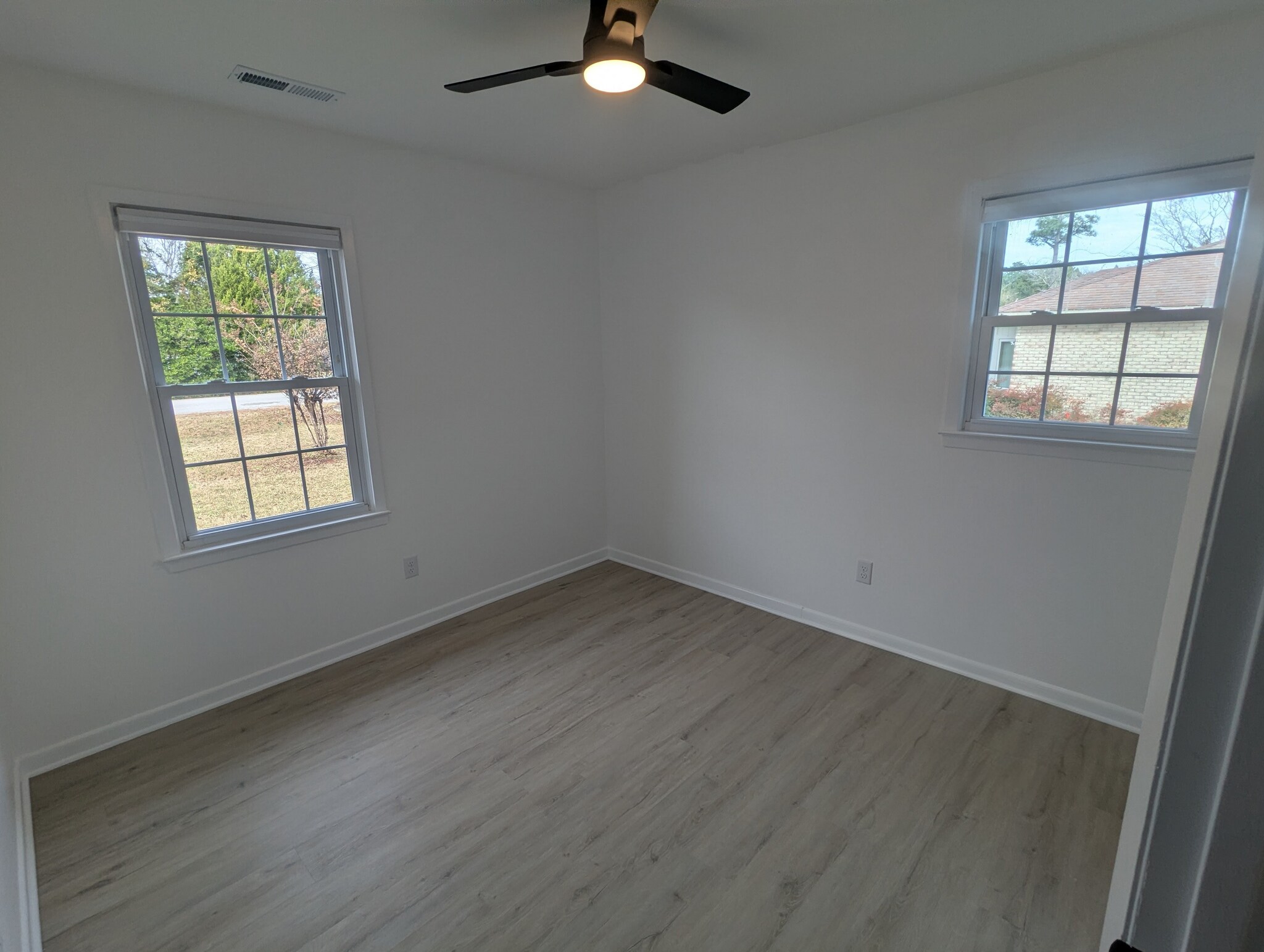 Building Photo - 5310 Lord Tennyson Dr