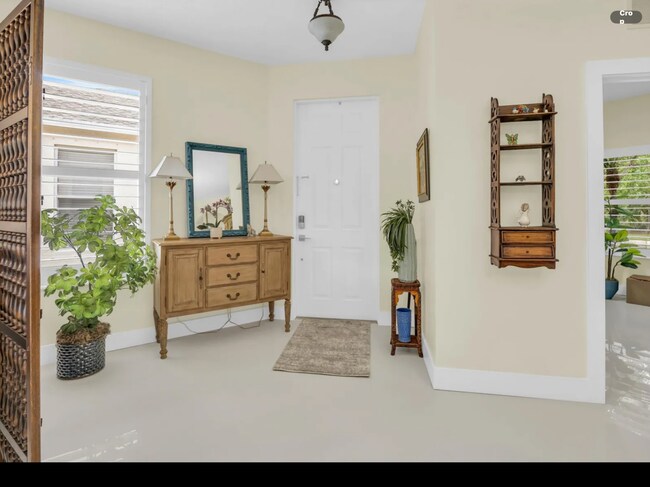 Building Photo - 253 SW Coconut Key Way