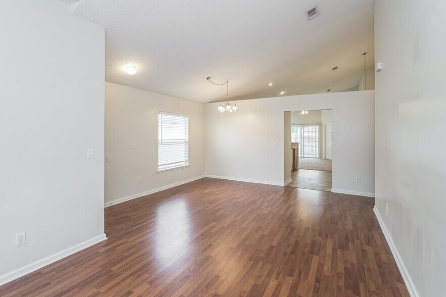 Building Photo - 10966 Darlington Oak Ct