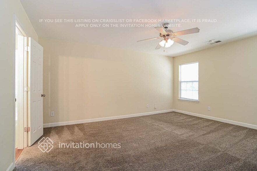 Building Photo - 305 Peachtree Rd