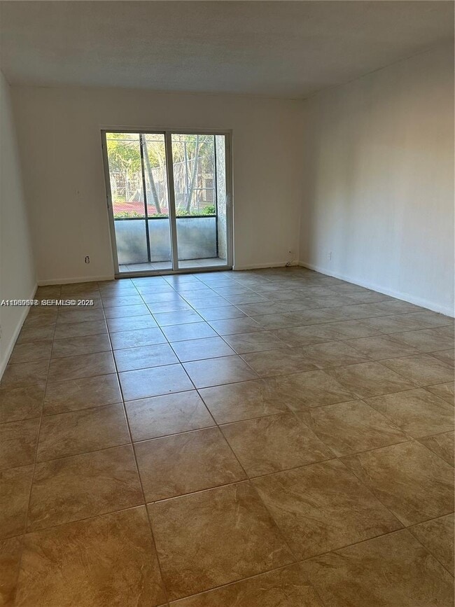 Building Photo - 253 S Cypress Rd