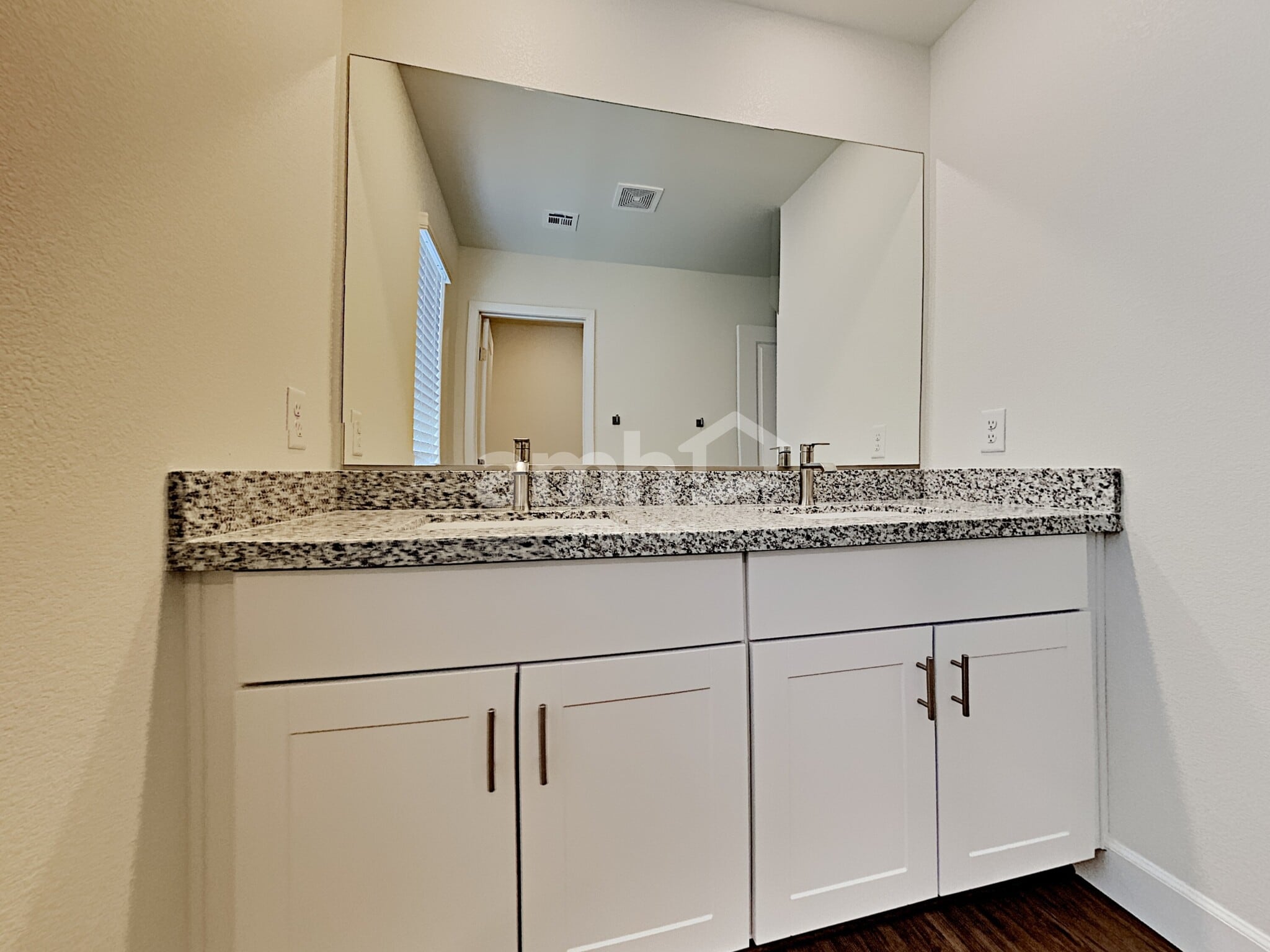 Building Photo - 7285 Arroyo Crossing Pkwy