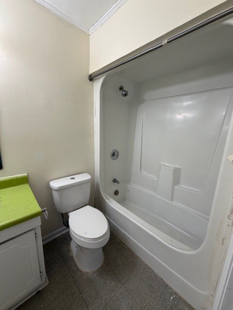 Building Photo - 2624 Randleman Rd