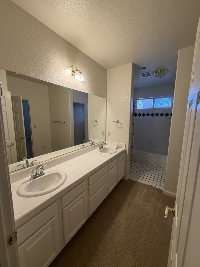 Building Photo - 4891 Foxcreek Trail