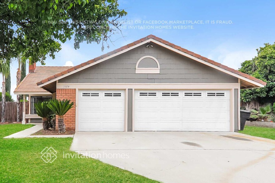 Primary Photo - 33074 Sangston Dr
