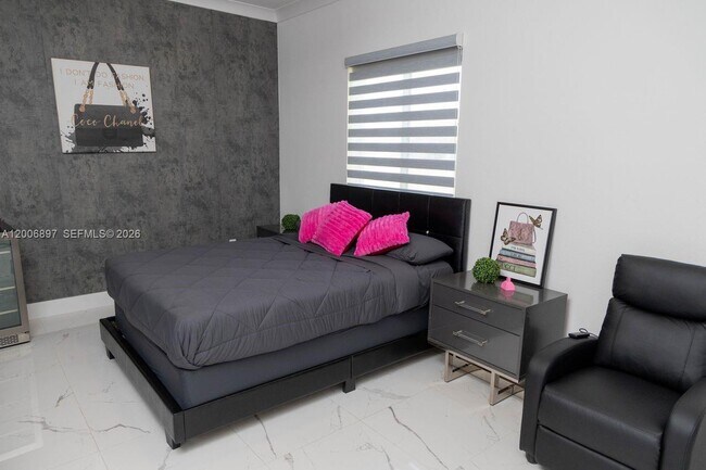 Building Photo - 17575 SW 280th St