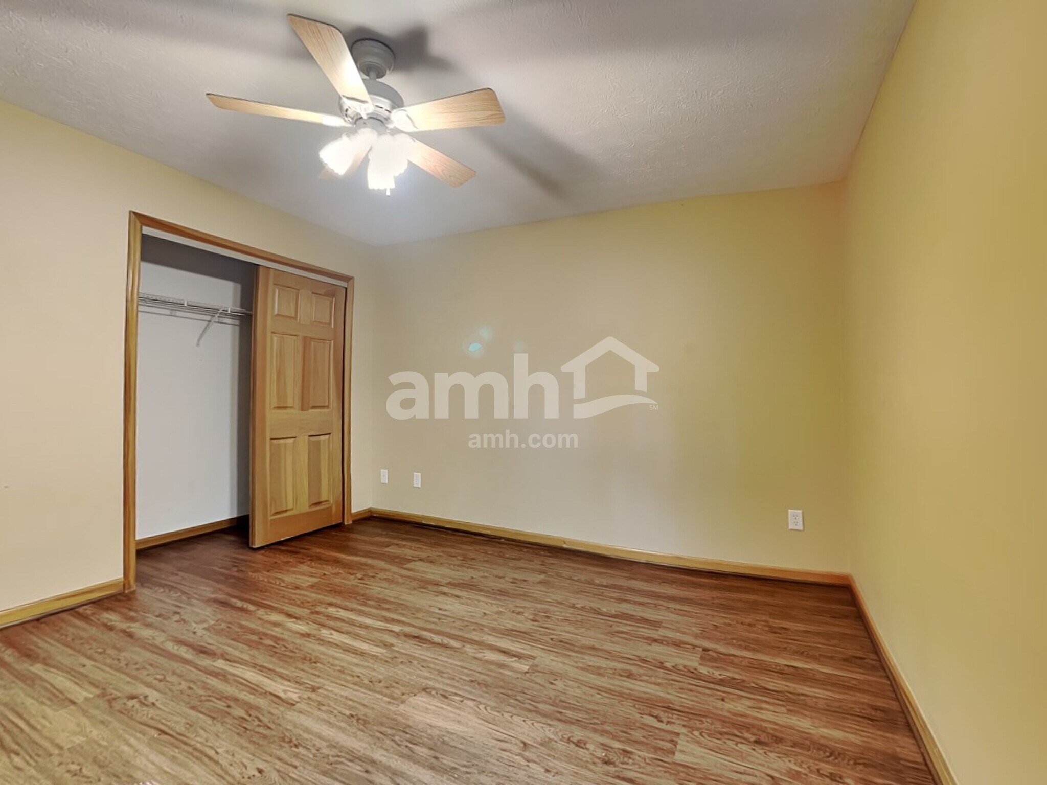 Building Photo - 1052 Windsor Crossing