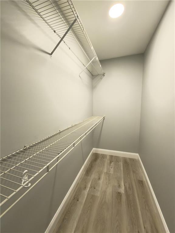 Building Photo - 528 Parkstone Ln