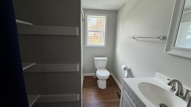 Building Photo - 2302 Dunkirk Ave NE