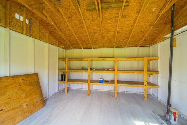 Building Photo - 7015 Kopman Dr