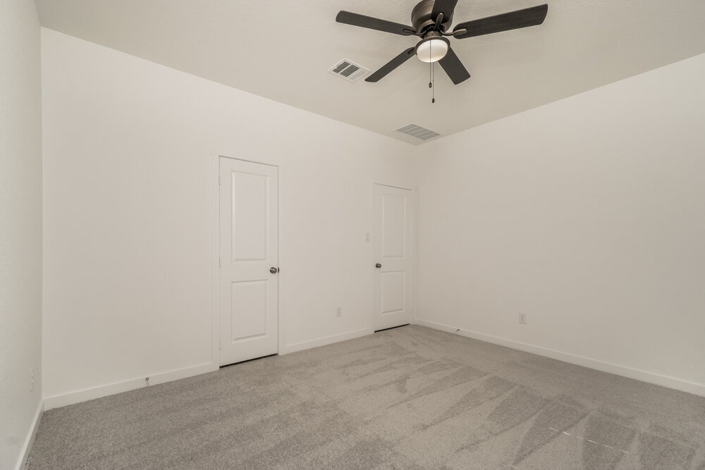 Building Photo - 15526 Crescent Pne