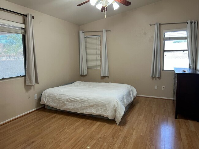 Building Photo - 6590 Tuzigoot Way