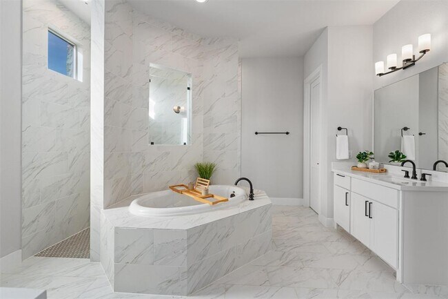 Building Photo - 264 Wellborn Rd