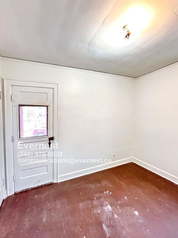 Building Photo - 15395 Ardmore St