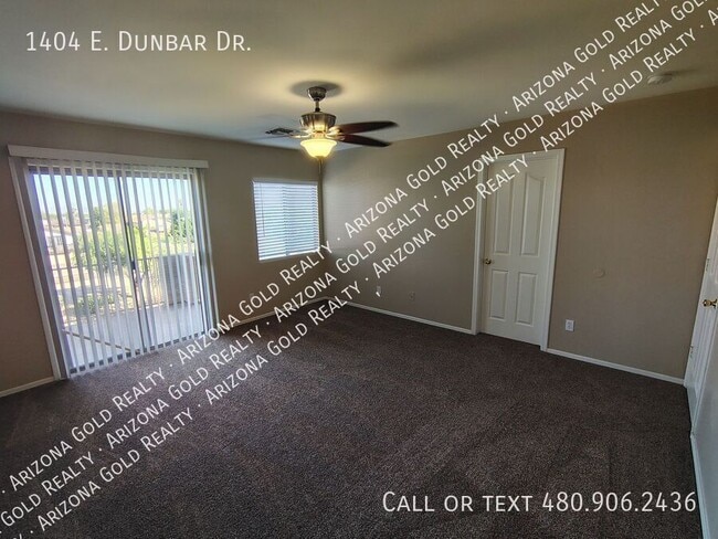 Building Photo - 1404 E Dunbar Dr