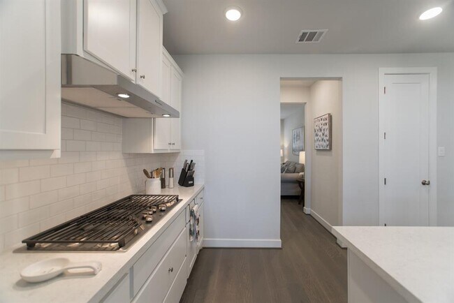 Building Photo - 71 Perennial Cyn Dr