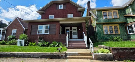 Building Photo - 3511 Orchard St