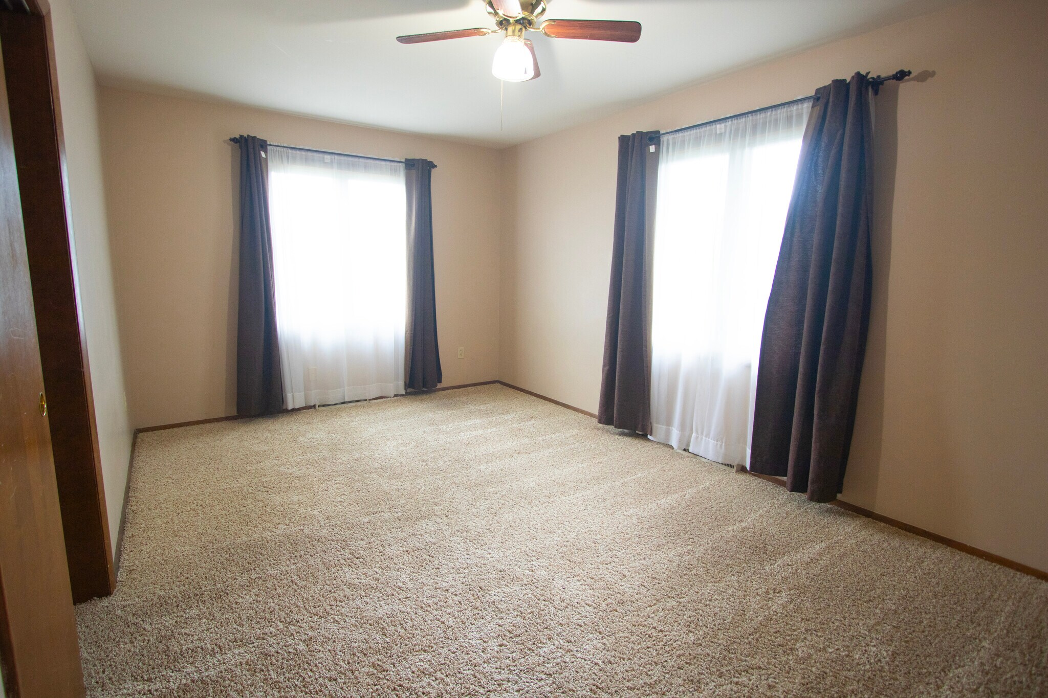 Building Photo - 1115 Sioux Dr