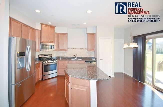 Building Photo - Wonderful 4BR/2.5BA for lease in Franklin, neighborhood pool and playground! Williamson County sc...