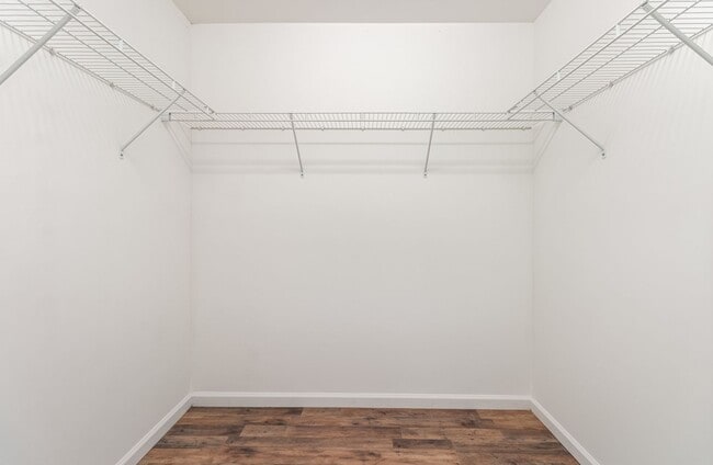 Building Photo - 3 bedroom townhouse in Carlisle