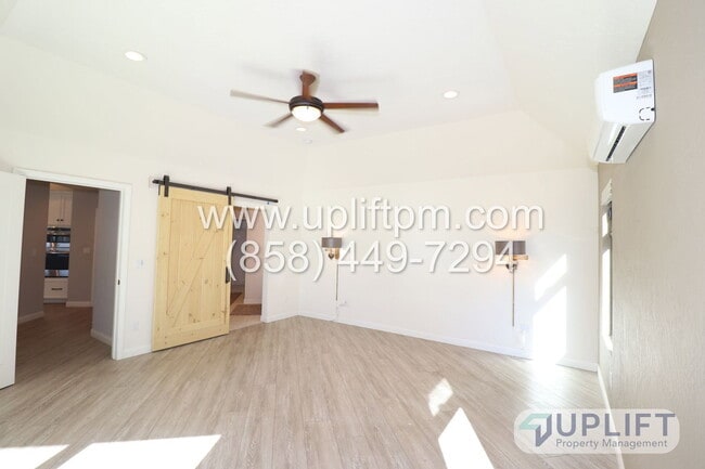 Building Photo - 4721 Meadowridge Rd