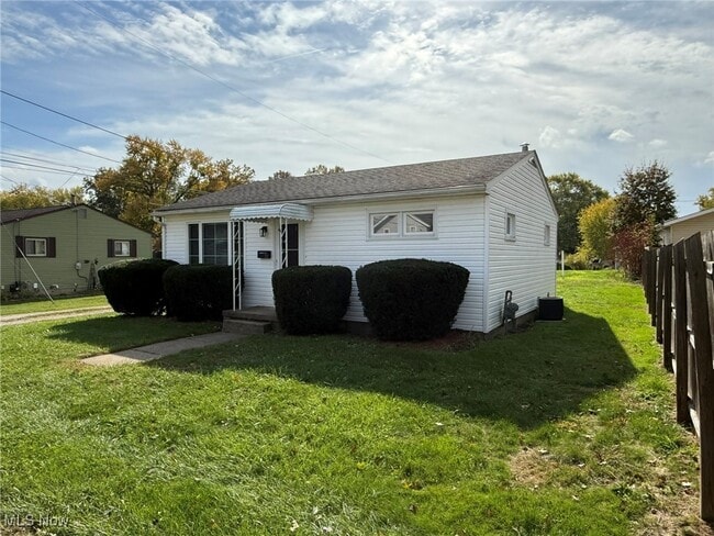 Building Photo - 312 Minnich Ave NE