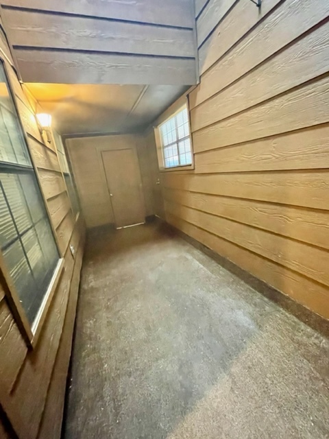 Mud Room and entry to 2 car Garage - 8920 Fairfield Greens Dr