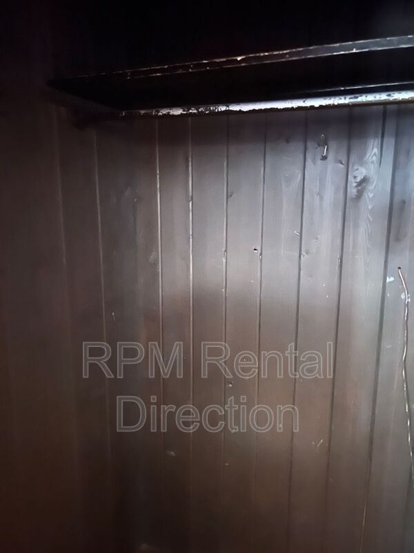 Building Photo - 2729 Broadway