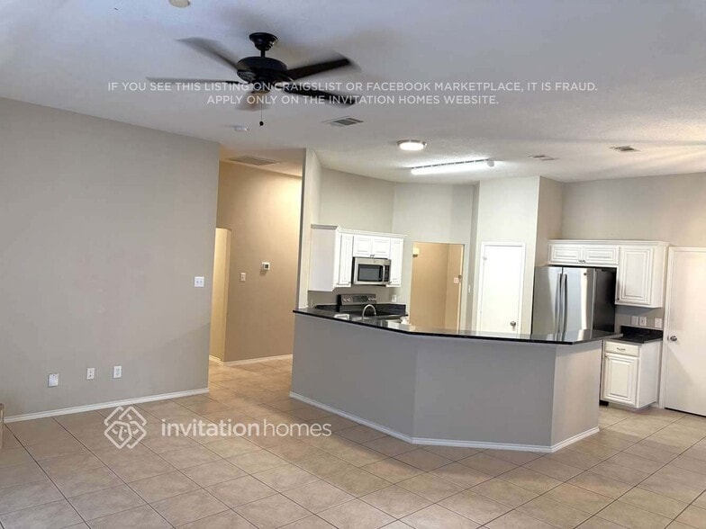 Building Photo - 619 St Eric Dr