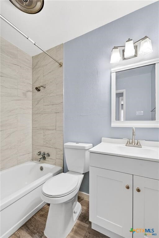 Building Photo - 1305 Arkansas Ave