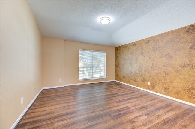 Building Photo - 5011 Moss Garden Ln
