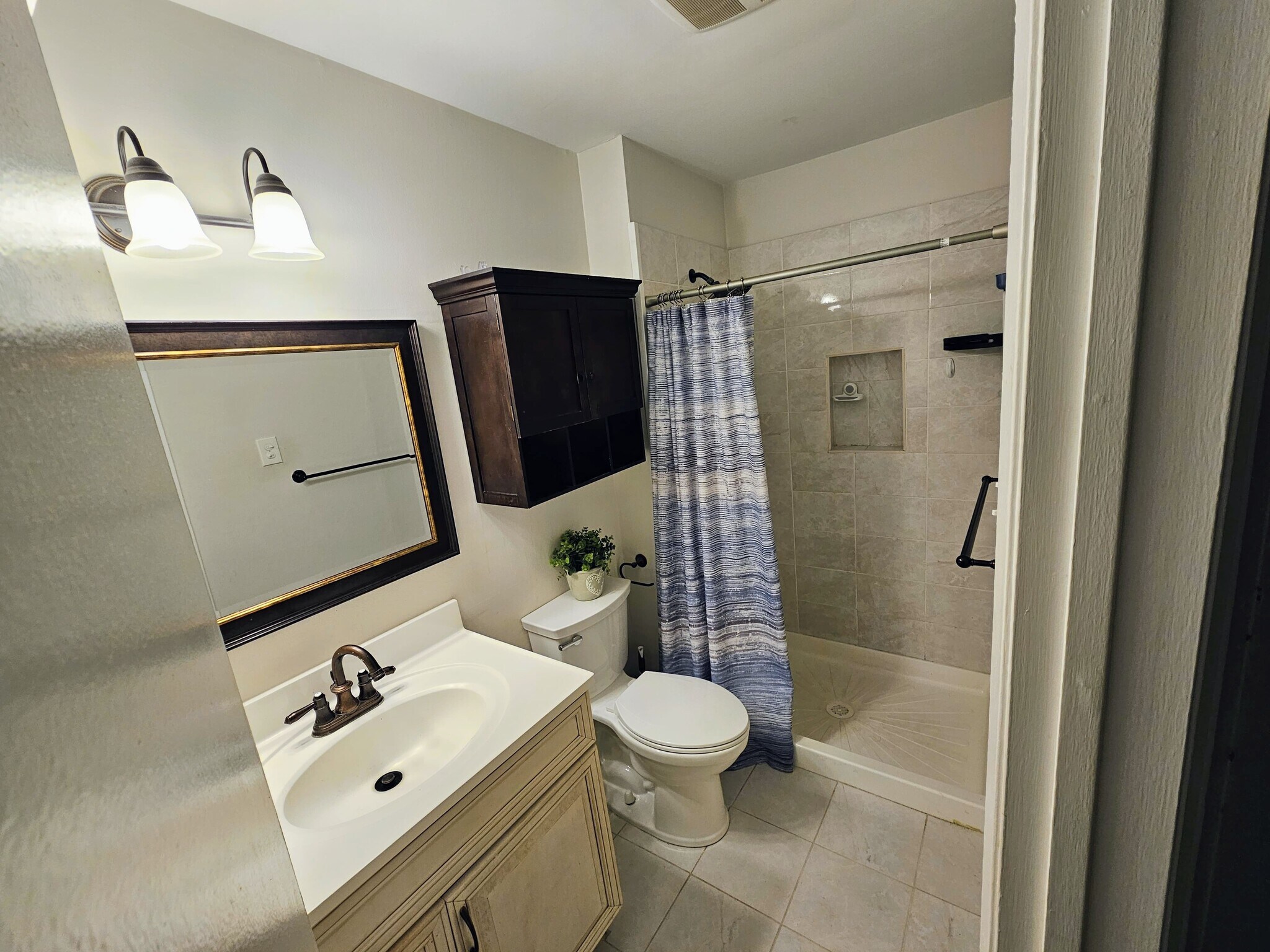 Building Photo - 25 Sweetgum Ln